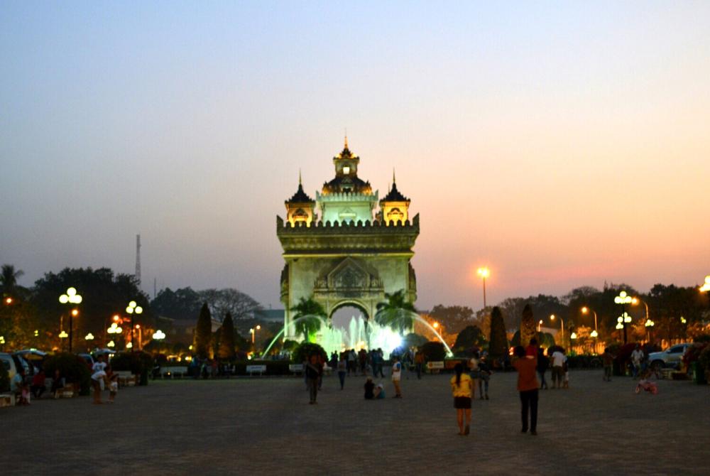 Patuxai Arch, Vientiane at night