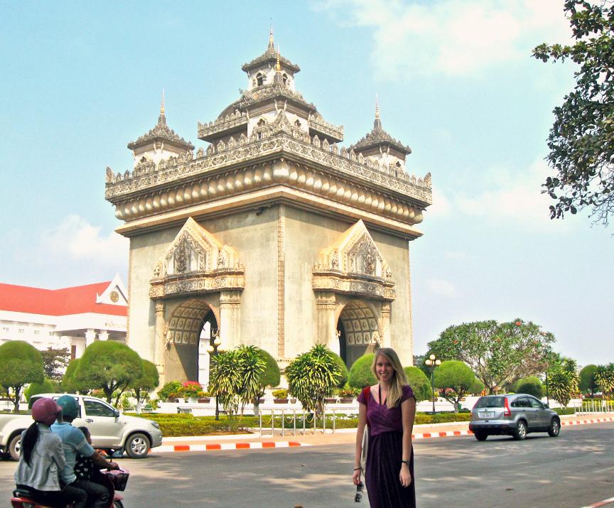 Patuxai Arch, Vientiane