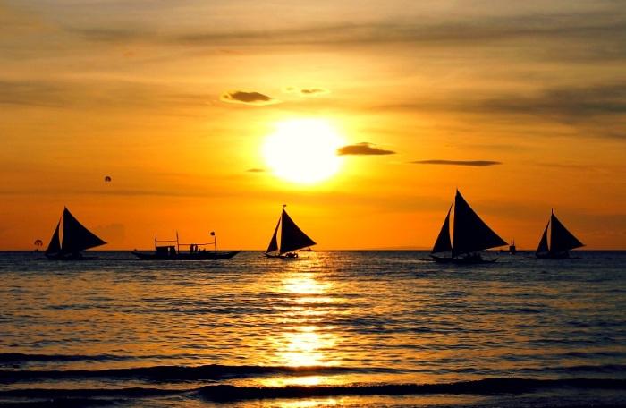 travel Boracay Philippines sunset