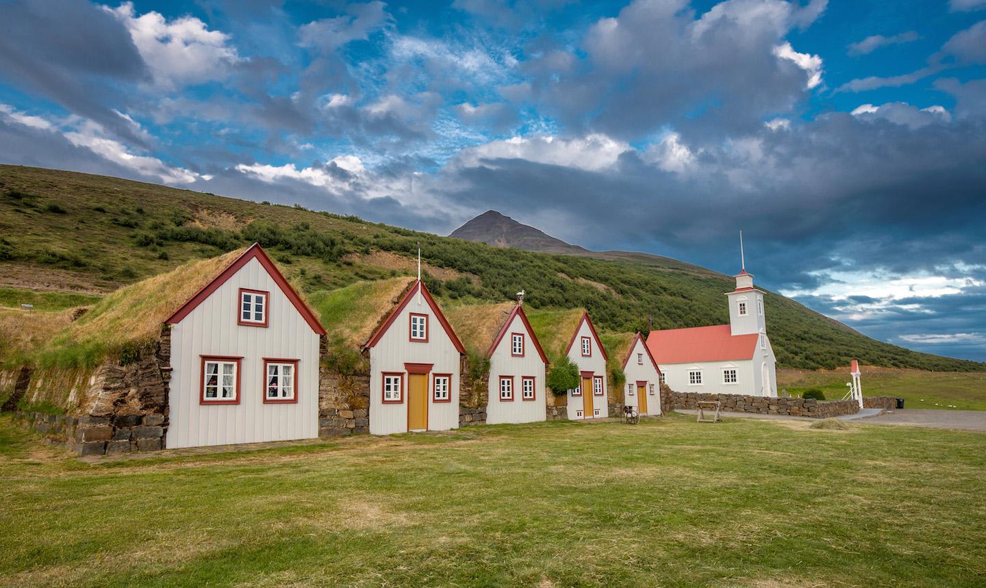 laufaskirkja-nordurland-sumar-iceland