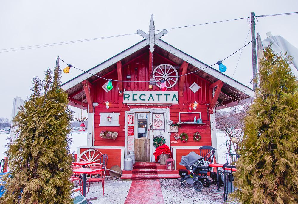 cafe regatta helsinki winter snow