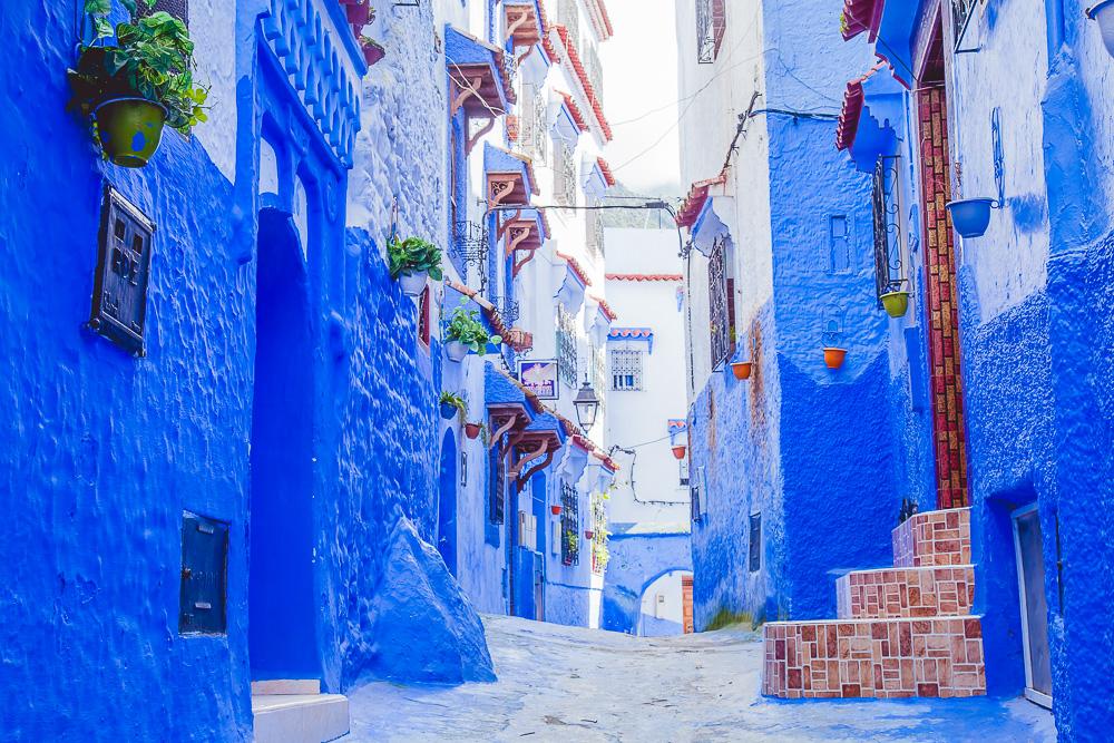 visiting chefchaouen morocco blue city
