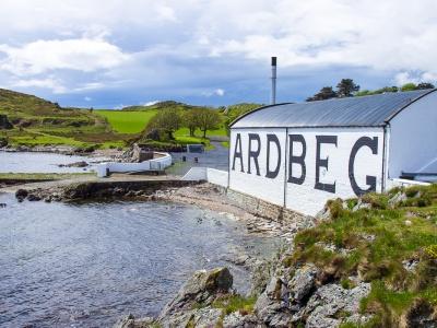 ardbeg distillery islay