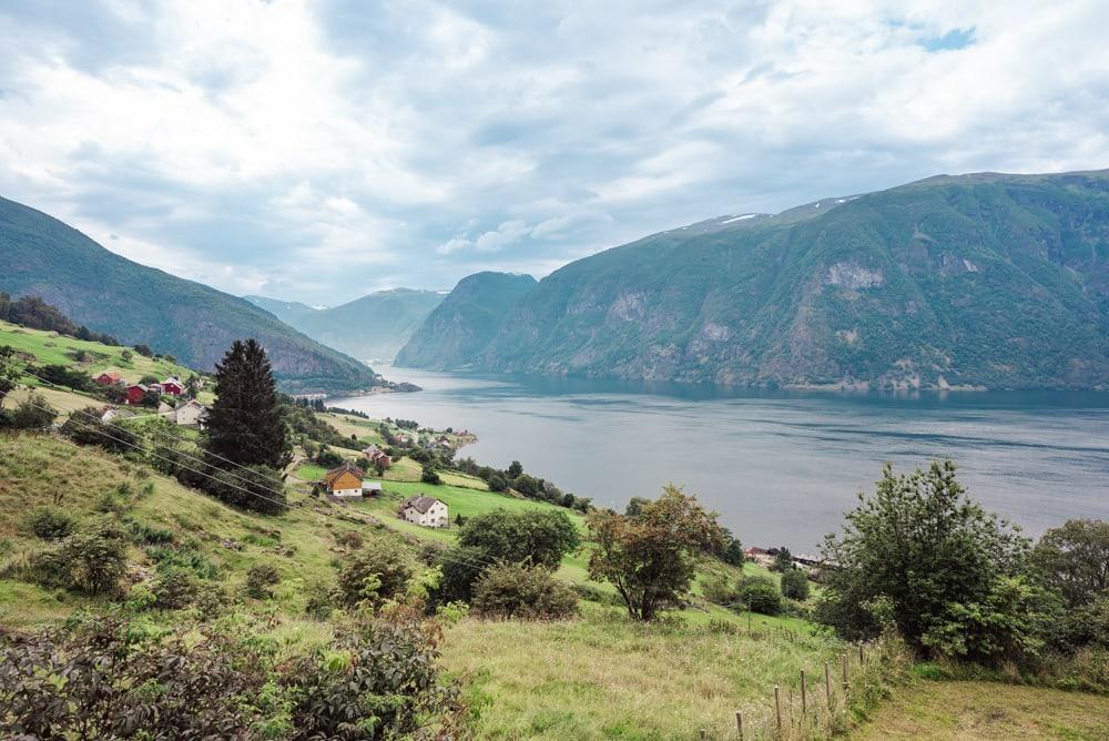 stegastein view aurland norway