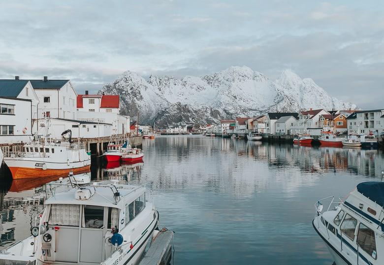 henningsvaer village lofoten