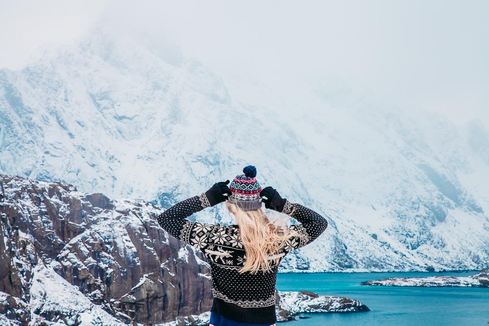 Wandern auf den Lofoten Norwegen im Winter