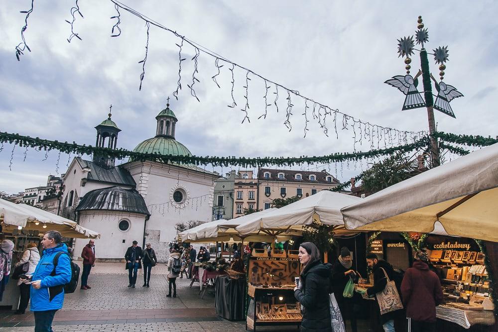 christmas market krakow old town