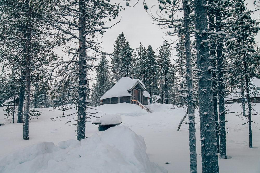 aurora cabin glass roof finland