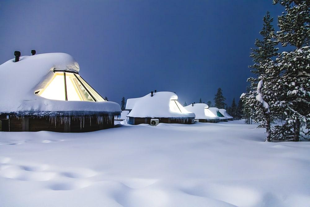 aurora cabin glass roof finland