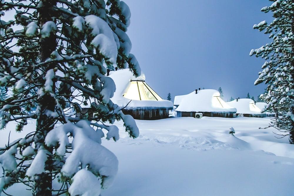 glass roof cabins finland northern lights