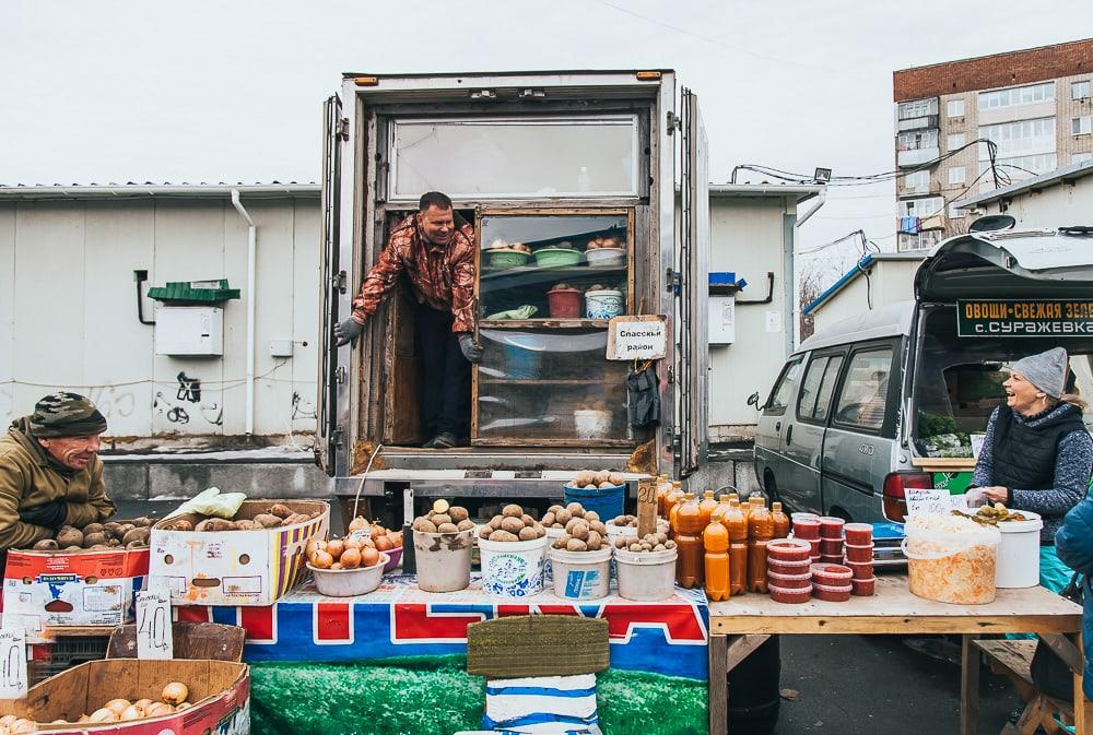 sportivnaya market in vladivostok russia far east