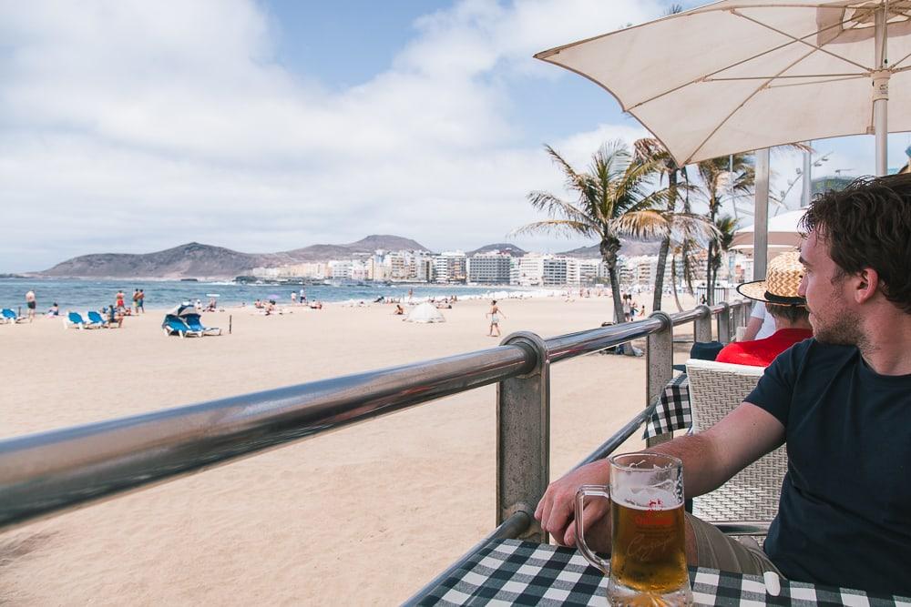 3km-long Playa de las Canteras las palmas gran canaria best beach