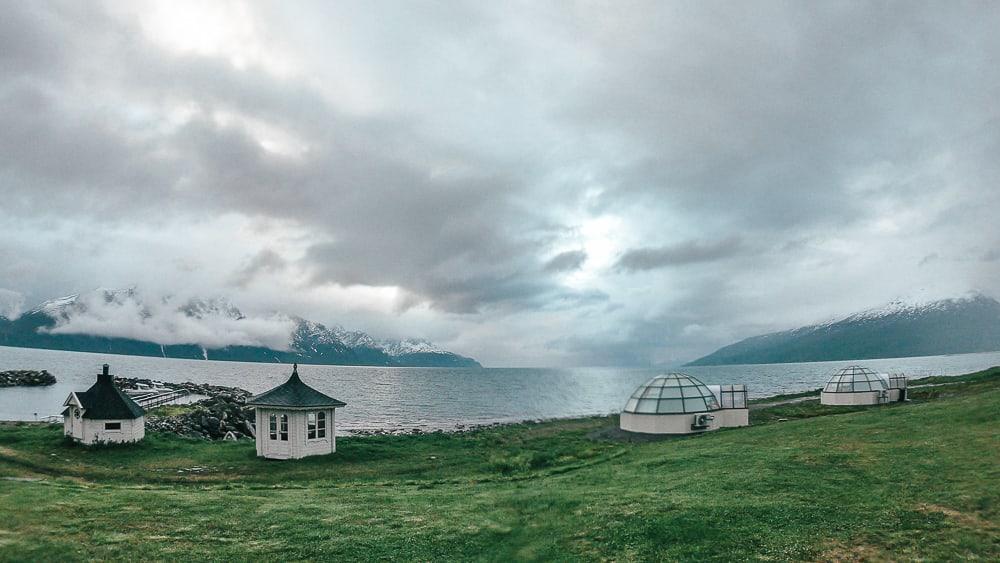 lyngen north glass igloos northern norway