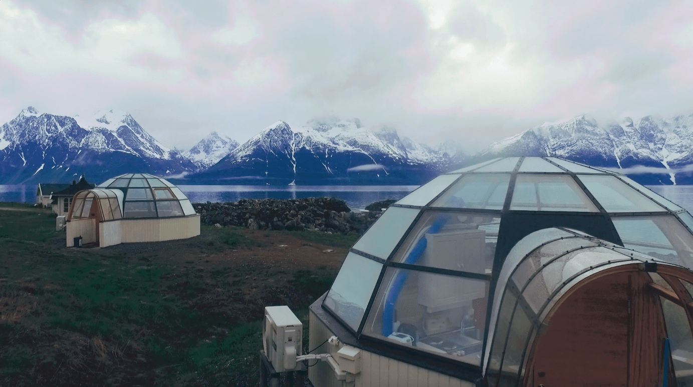 lyngen north glass igloo northern norway