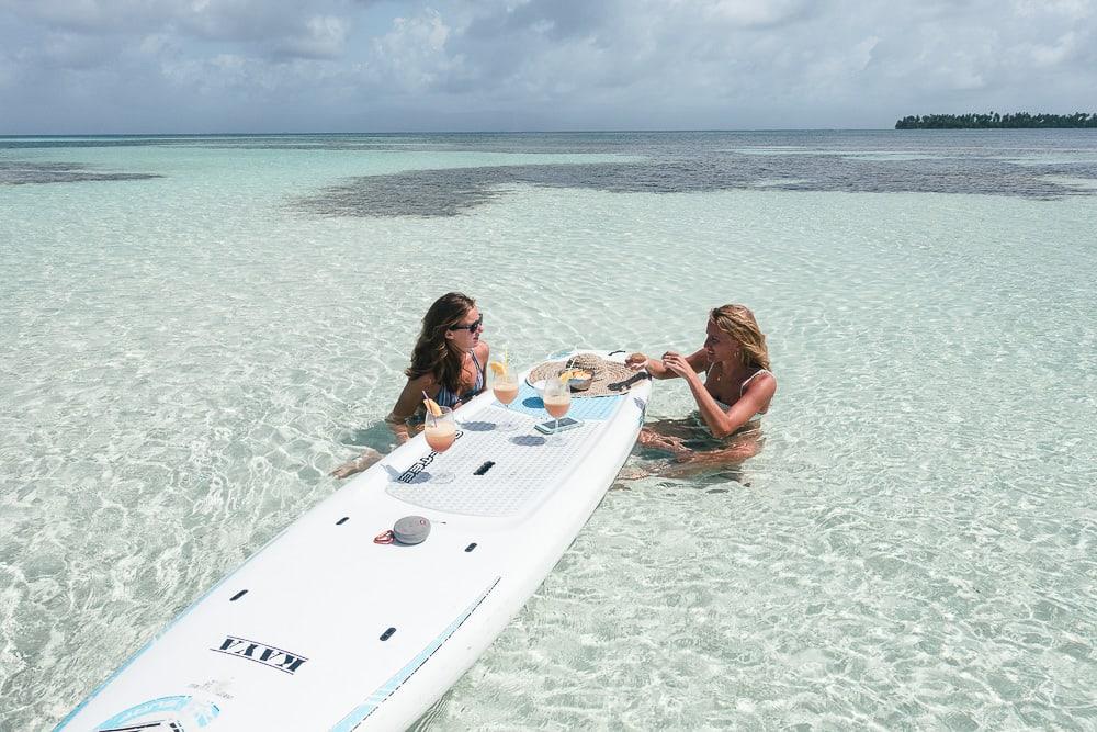 Segeln in San Blas Panama Mittagessen auf dem SUP