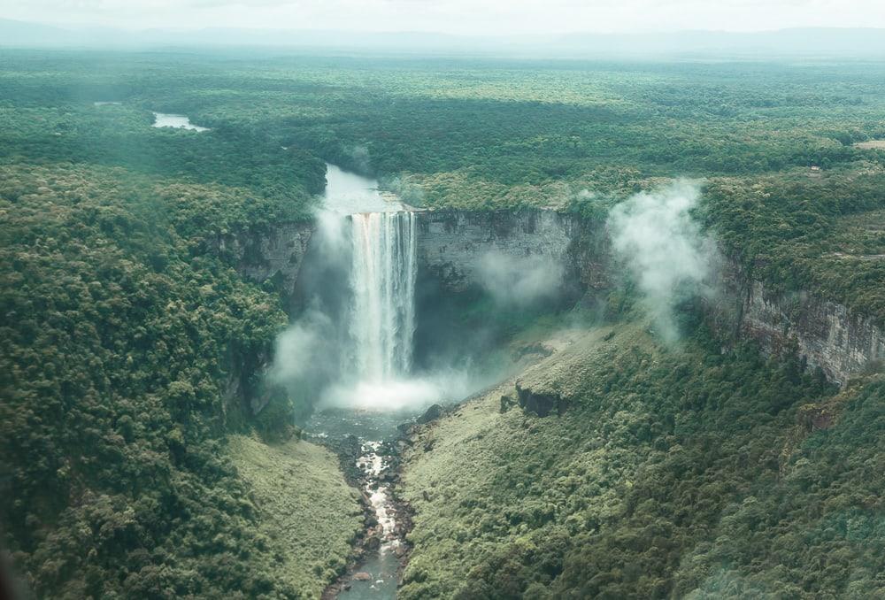 kaietur falls guyana waterfall