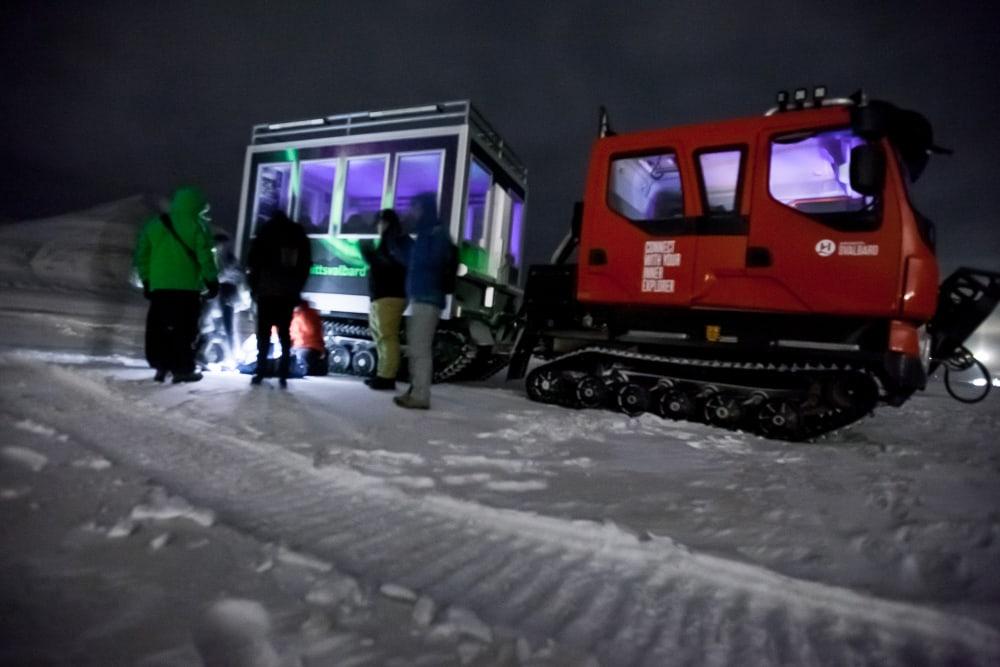 svalbard northern lights tour snowcat