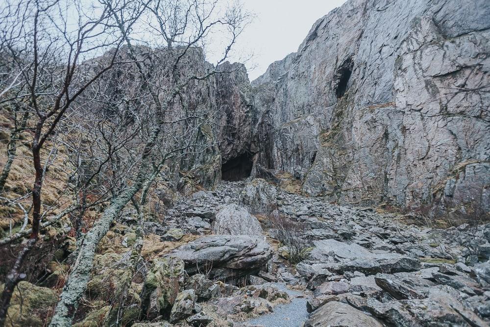 torghatten mountain brønnøysund Norway