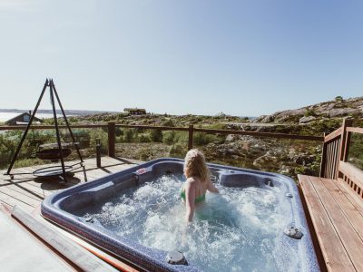 hitra airbnb jacuzzi Norway