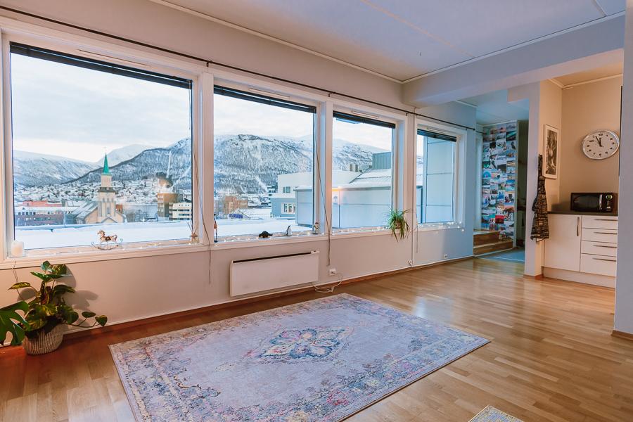 Norwegian apartment tour Tromsø
