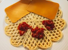 norwegian waffles with brown cheese