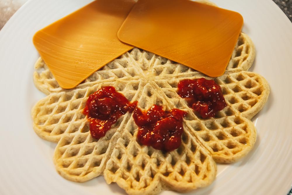 norwegian waffles with brown cheese