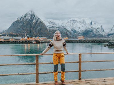 sakrisøy lofoten in december