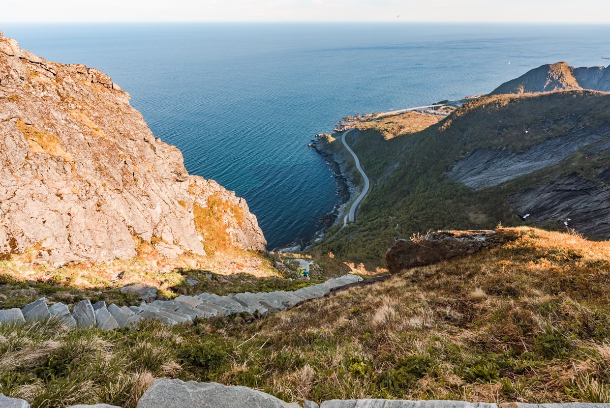 reinebringen hike lofoten norway